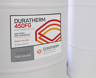 Vaten met voedselveilige thermische vloeistof Duratherm 450FG.